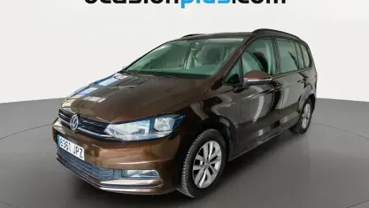 Usado VW Touran Edition 110 CV (80 kW) 2016 Marrón Monovolumen