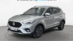 Gris plata Usado 2023 MG ZS Luxury Berlina | 15.000 € (Precio justo)
