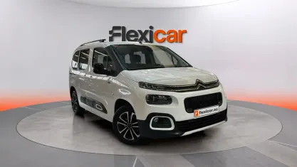 Usado Citroën Berlingo Shine 131 CV (96 kW) 2019 Blanco Monovolumen