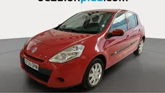 Rojo Usado 2009 Renault Clio II Authentique Utilitario | 4490 € (Precio justo)