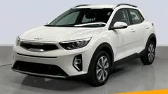 Usado 2025 Kia Stonic SUV | 22.674 € (Precio justo)