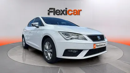 Usado Seat Leon Reference 115 CV (84 kW) 2018 Blanco Berlina