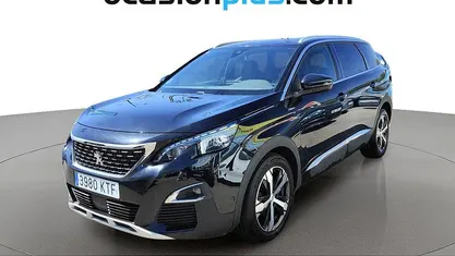 Usado Peugeot 5008 GT-line 130 CV (95 kW) 2019 Negro SUV