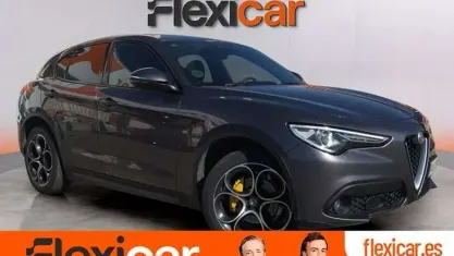 Usado Alfa Romeo Stelvio Executive 211 CV (155 kW) 2019 Gris SUV