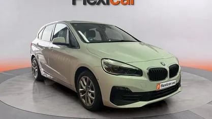 Blanco Usado 2020 BMW 225 Active Tourer iPerformance Monovolumen | 14.290 € (Buen precio)