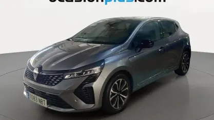 Usado Renault Clio Techno 101 CV (74 kW) 2025 Gris Utilitario