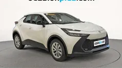 Usado 2024 Toyota C-HR Active SUV | 27.273 € (Precio justo)