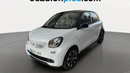 Usado Smart ForFour Passion 71 CV (52 kW) 2015 Blanco Utilitario