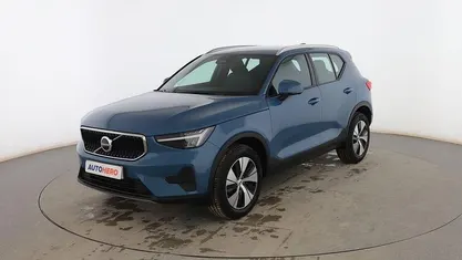Usado 2025 Volvo XC40 Core SUV | 34.599 € (Precio justo)