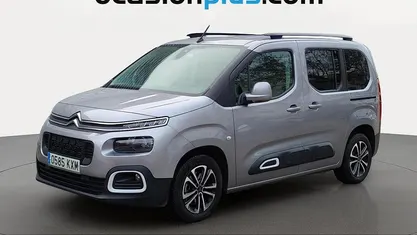 Usado Citroën Berlingo Shine 130 CV (95 kW) 2019 Gris plata Monovolumen