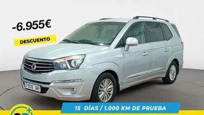 Usado Ssangyong (KGM) Rodius 178 CV (130 kW) 2016 Negro Monovolumen