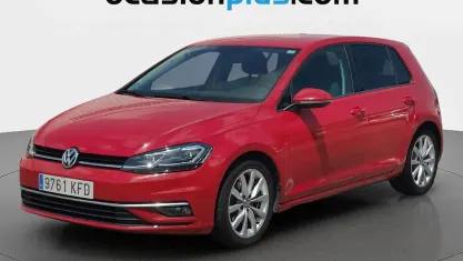 Usado VW Golf VII Advance 125 CV (91 kW) 2017 Rojo Utilitario