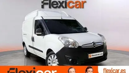 Blanco Usado 2017 Opel Combo Van | 7990 € (Precio justo)