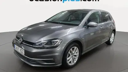 Usado VW Golf VII Advance 116 CV (85 kW) 2017 Gris Utilitario