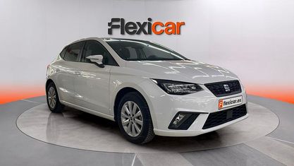Używany Seat Ibiza Reference 80 KM (58 kW) 2023 Biały Hatchback