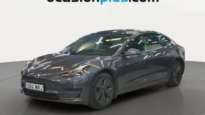 Usado Tesla Model 3 RWD 208 kW (283 CV) 2022 Gris plata Berlina