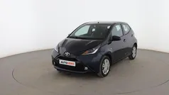 Azul Usado 2016 Toyota Aygo X-play Utilitario | 10.299 € (Precio justo)