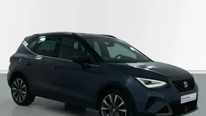 Usado Seat Arona FR 115 HP (84 kW) 2024 Cinzento SUV