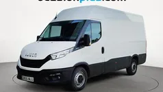 Blanco Usado 2023 Iveco Daily Berlina | 26.182 € (Precio justo)