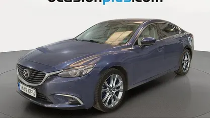Usado Mazda 6 Luxury 150 CV (110 kW) 2017 Azul Berlina