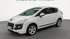 Blanco Usado 2011 Peugeot 3008 Premium Berlina | 7450 € (Precio justo)
