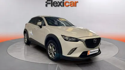 Usado Mazda CX-3 Luxury 105 CV (77 kW) 2018 Blanco SUV