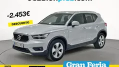 Gris / plata Usado 2021 Volvo XC40 Momentum SUV | 25.790 € (Precio justo)