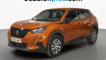 Usado Peugeot 2008 Active 101 CV (74 kW) 2023 Naranja SUV
