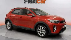 Usado 2021 Kia Stonic SUV | 12.490 € (Buen precio)