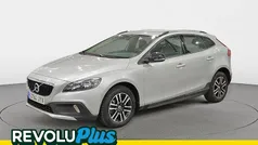 Usado 2017 Volvo V40 CC Momentum Familiar | 14.150 € (Precio justo)