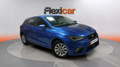 Usado Seat Ibiza Reference 80 CV (58 kW) 2023 Azul Utilitario