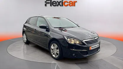 Usado Peugeot 308 Style 131 CV (96 kW) 2017 Berlina