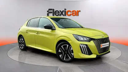 Usado Peugeot 208 Allure 101 CV (74 kW) 2025 Utilitario