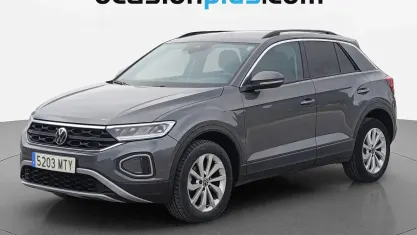 Usado VW T-Roc Life 116 CV (85 kW) 2024 Gris SUV