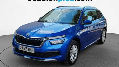 Usado Skoda Kamiq Ambition 110 CV (80 kW) 2024 Azul SUV