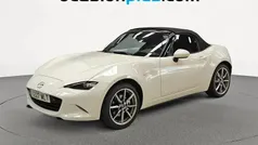 Blanco Usado 2023 Mazda MX5 Exclusive-Line Descapotable | 31.810 € (Precio justo)