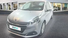 Usado 2019 Peugeot 208 Signature Sky Utilitario | 8950 € (Precio justo)