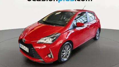 Käytetty Toyota Yaris Active 111 HP (81 kW) 2018 Punainen Viistoperä