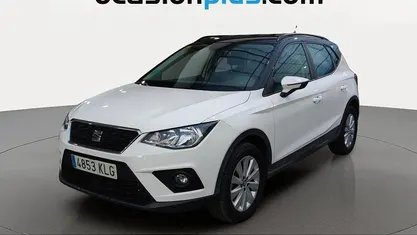 Usado Seat Arona Style 116 CV (85 kW) 2018 Blanco SUV