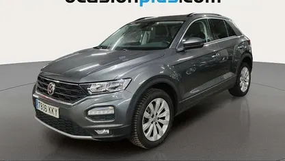 Usado VW T-Roc Advance 150 CV (110 kW) 2018 Gris SUV