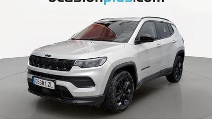 Usado Jeep Compass Night Eagle 131 CV (96 kW) 2022 Gris SUV