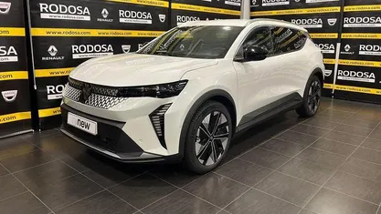 Usado 2025 Renault Scénic Techno Monovolumen | 37.900 € (Precio justo)