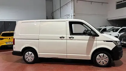 Usado VW T6.1 110 CV (80 kW) 2022 Blanco Van