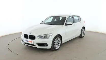 Usado BMW 118 Comfort Edition 150 CV (110 kW) 2018 Blanco Berlina