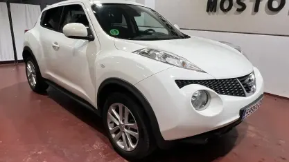 Begagnad Nissan Juke Acenta 117 HK (86 kW) 2010 Vit SUV