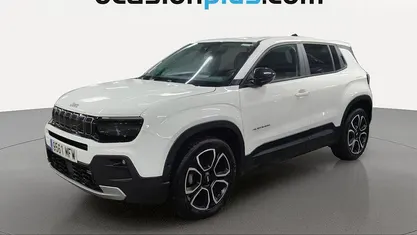 Usado Jeep Avenger Summit 101 HP (74 kW) 2023 Branco SUV