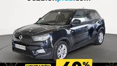Negro Usado 2017 Ssangyong (KGM) Tivoli Limited SUV | 11.400 € (Precio justo)