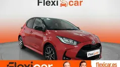 Rojo Usado 2021 Toyota Yaris Hybrid Active Berlina | 18.990 € (Precio justo)