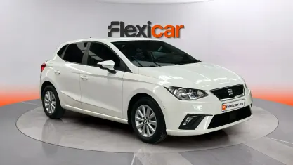 Usado Seat Ibiza Reference 80 CV (58 kW) 2019 Blanco Utilitario