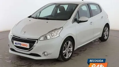 Usado 2015 Peugeot 208 Allure Utilitario | 7699 € (Precio justo)